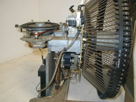 Rowe R 88 Jukebox Mechanism (6-08700-01) (Item #9) (Image 4)